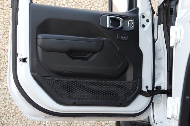 Used 2025 Jeep Wrangler Unlimited Sport AWD/4WD image 36