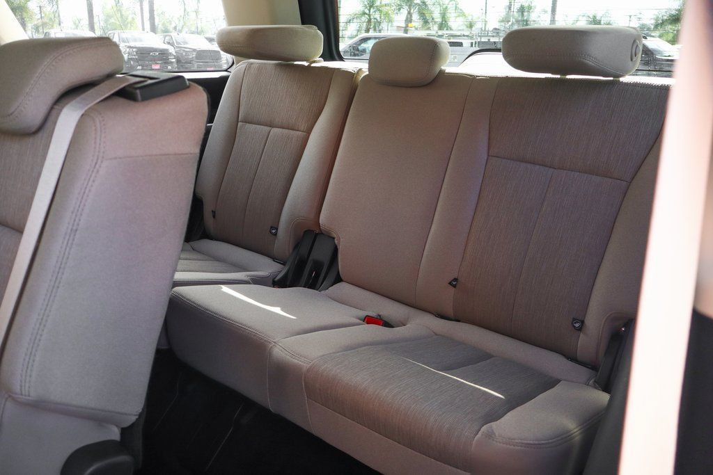 Used 2022 Ford Expedition XLT AWD/4WD image 41