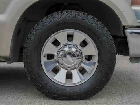 Used 2008 Ford F250 Lariat RWD image 5