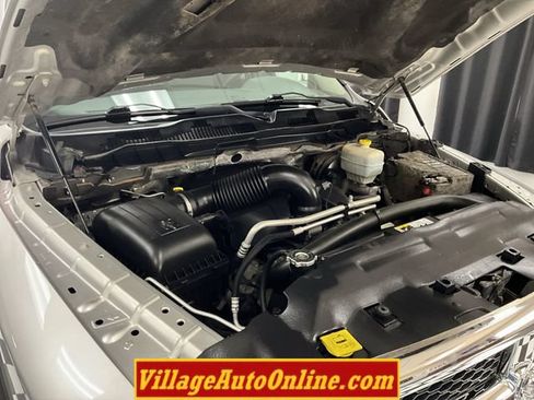 Used 2015 RAM 2500 SLT AWD/4WD image 40