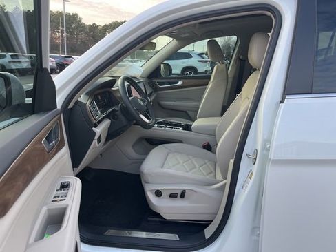 New 2026 Volkswagen Atlas SE image 21