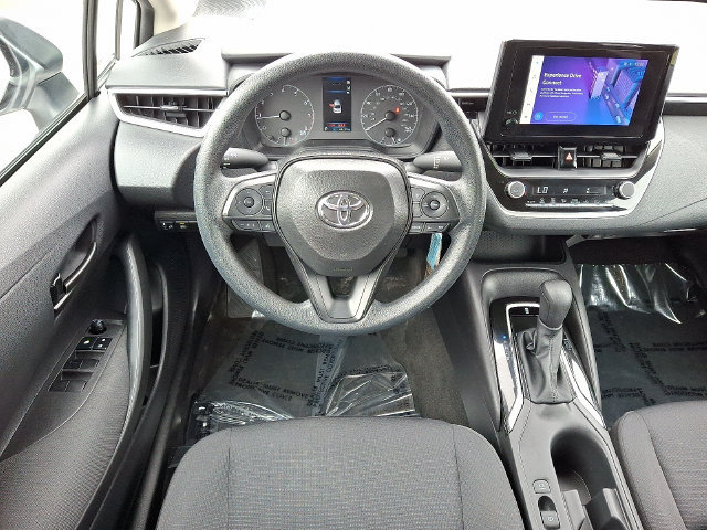 Used 2025 Toyota Corolla LE FWD image 12