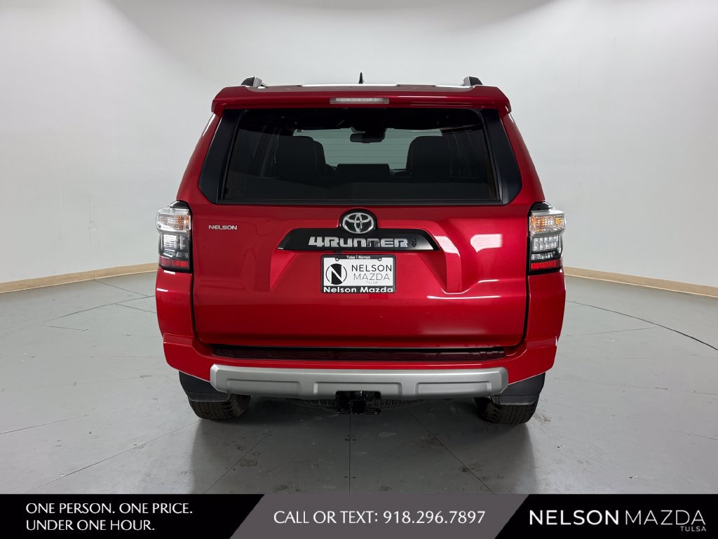 Used 2024 Toyota 4Runner TRD Off-Road Premium AWD/4WD image 7