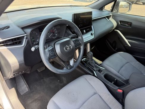 Used 2025 Toyota Corolla Cross AWD Hybrid image 12