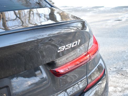 Used 2022 BMW 330i w/ M Sport Package image 17