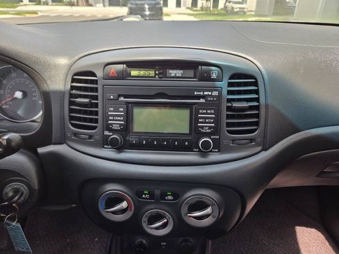 Used 2009 Hyundai Accent GS w/ Popular Equipment Pkg 2 FWD image 22