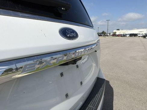 Used 2021 Ford Expedition XLT AWD/4WD image 42