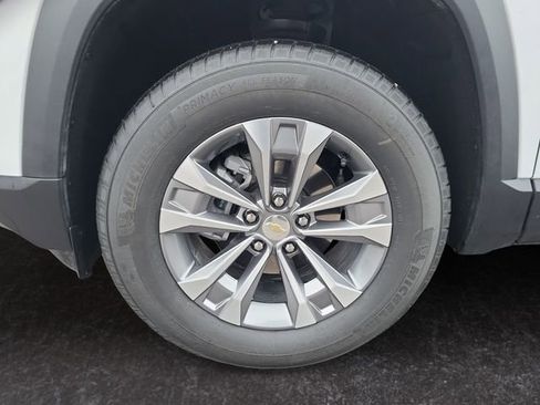 Used 2026 Chevrolet Equinox LT image 26