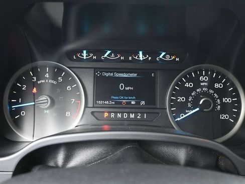 Used 2020 Ford F150 XLT w/ Equipment Group 302A Luxury AWD/4WD image 31