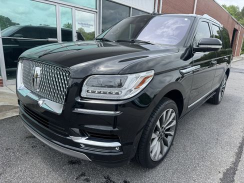 Used 2020 Lincoln Navigator Reserve w/ Luxury Package AWD/4WD image 5