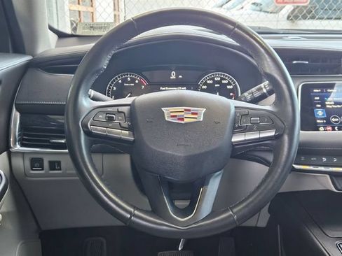 Certified 2023 Cadillac XT4 Premium Luxury FWD image 11