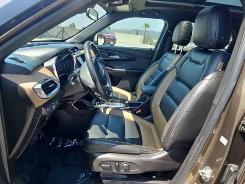 Used 2021 Chevrolet TrailBlazer ACTIV w/ Sun and Liftgate Package FWD image 19