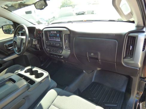 Used 2017 Chevrolet Silverado 1500 LT AWD/4WD image 14