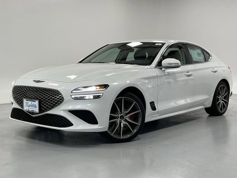 New 2025 Genesis G70 2.5T image 1