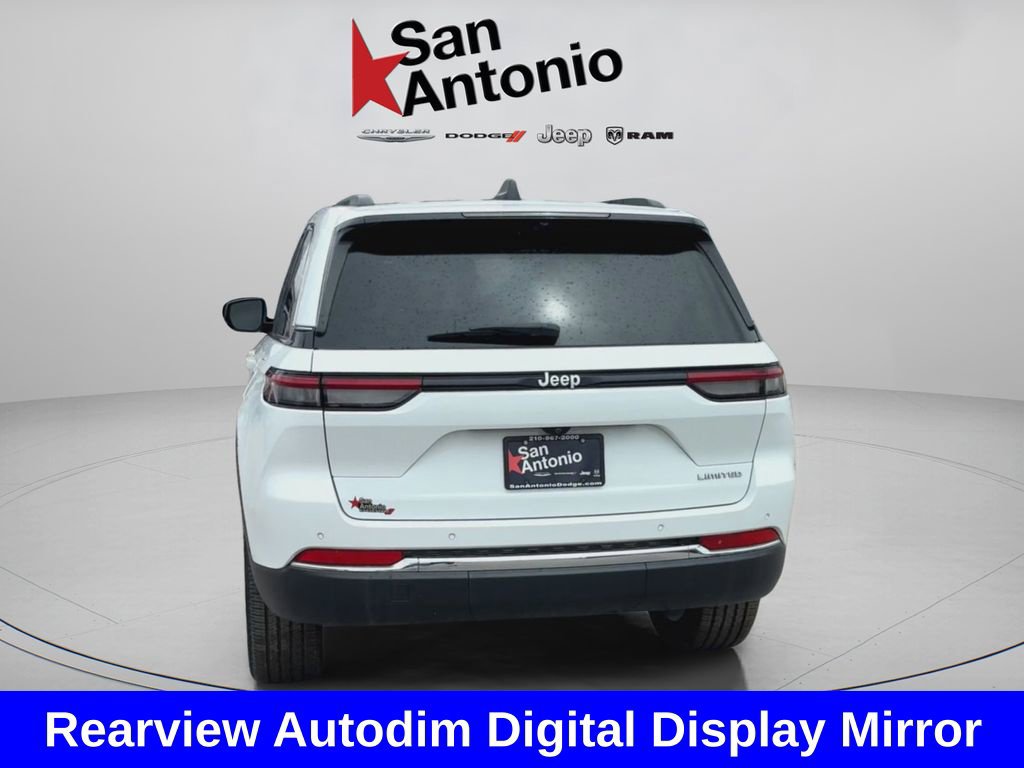 New 2025 Jeep Grand Cherokee Limited RWD image 12
