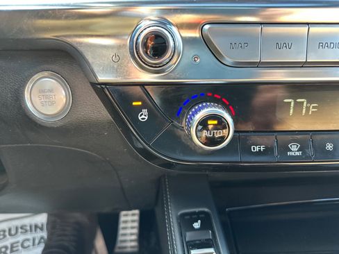 Used 2022 Kia Telluride SX w/ SX Prestige Package AWD/4WD image 34