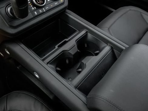 New 2026 Land Rover Defender 110 Trophy Edition AWD/4WD image 28