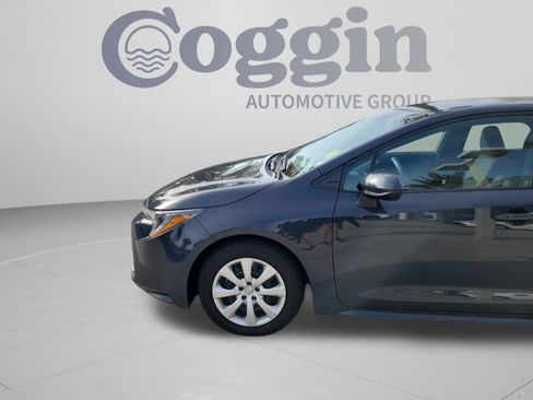 Used 2024 Toyota Corolla LE FWD image 32
