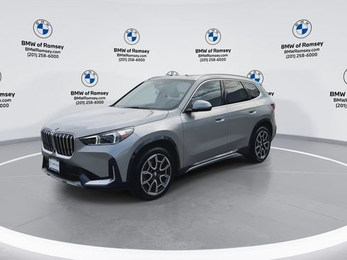 Used 2026 BMW X1 xDrive28i w/ Technology Package AWD/4WD image 4