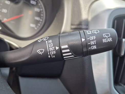 Certified 2024 GMC Terrain SLE w/ Driver Convenience Package FWD image 27