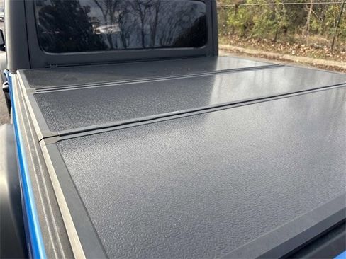 Used 2024 Jeep Gladiator Mojave image 13