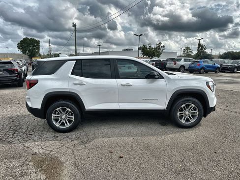 New 2026 GMC Terrain Elevation FWD image 10