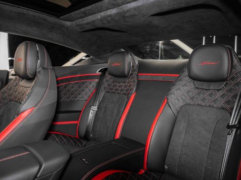 Used 2024 Bentley Continental GT Speed image 16