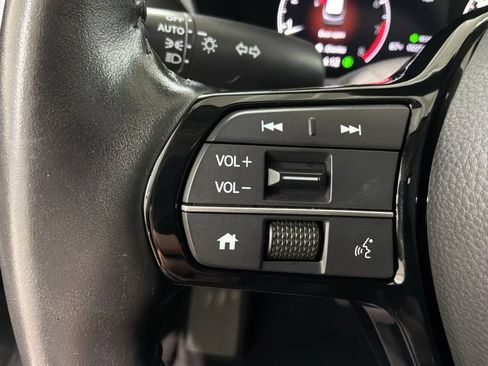 Used 2024 Honda HR-V EX-L image 9