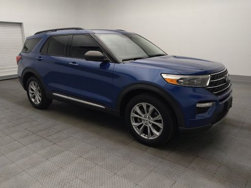Used 2020 Ford Explorer XLT w/ Equipment Group 202A image 11