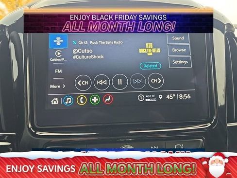 Used 2023 Chevrolet Traverse LT image 18