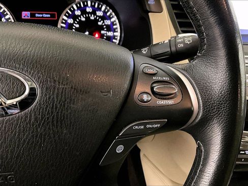 Used 2019 INFINITI QX60 Luxe w/ Essential Package image 18