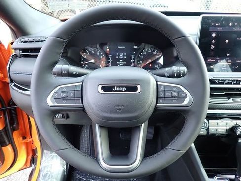 New 2026 Jeep Compass Limited AWD/4WD image 18