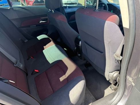 Used 2014 Chevrolet Cruze LT image 22