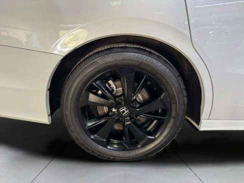 Used 2023 Honda Odyssey Sport image 61