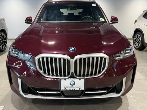 Used 2024 BMW X5 xDrive40i w/ Premium Package AWD/4WD image 2