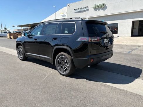 New 2026 Jeep Cherokee Laredo AWD/4WD image 5