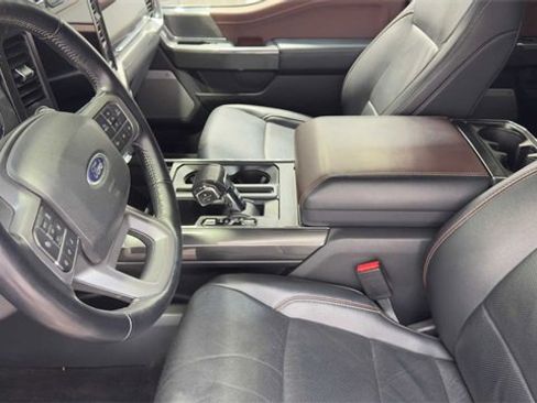 Used 2022 Ford F150 Lariat w/ Equipment Group 502A High image 24