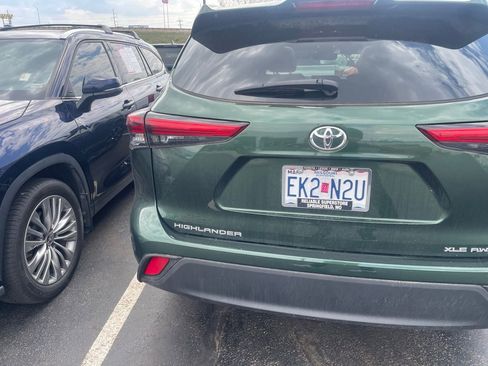 Used 2023 Toyota Highlander XLE image 9