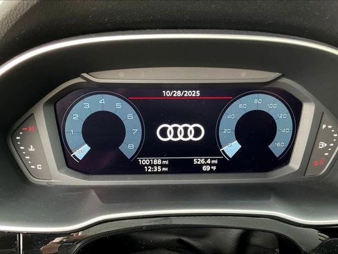 Used 2022 Audi Q3 2.0T Premium image 22