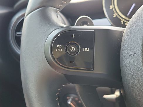 Used 2024 MINI Cooper S FWD image 38