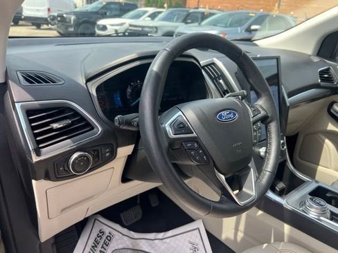 Certified 2023 Ford Edge Titanium w/ Equipment Group 301A AWD/4WD image 7