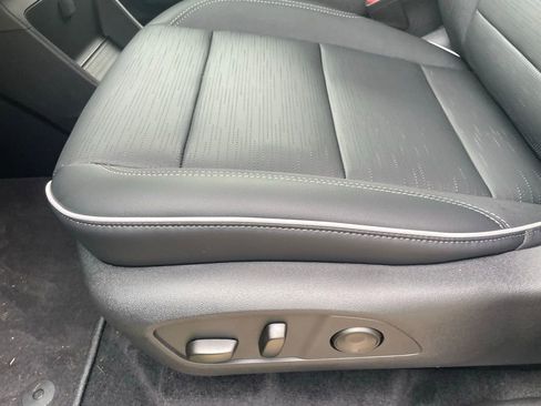 New 2026 Buick Enclave Sport Touring w/ Power Package FWD image 10