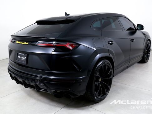 Used 2020 Lamborghini Urus AWD/4WD image 8