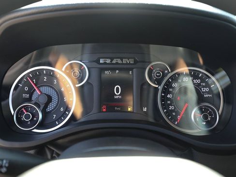 New 2026 RAM 1500 Big Horn AWD/4WD image 14