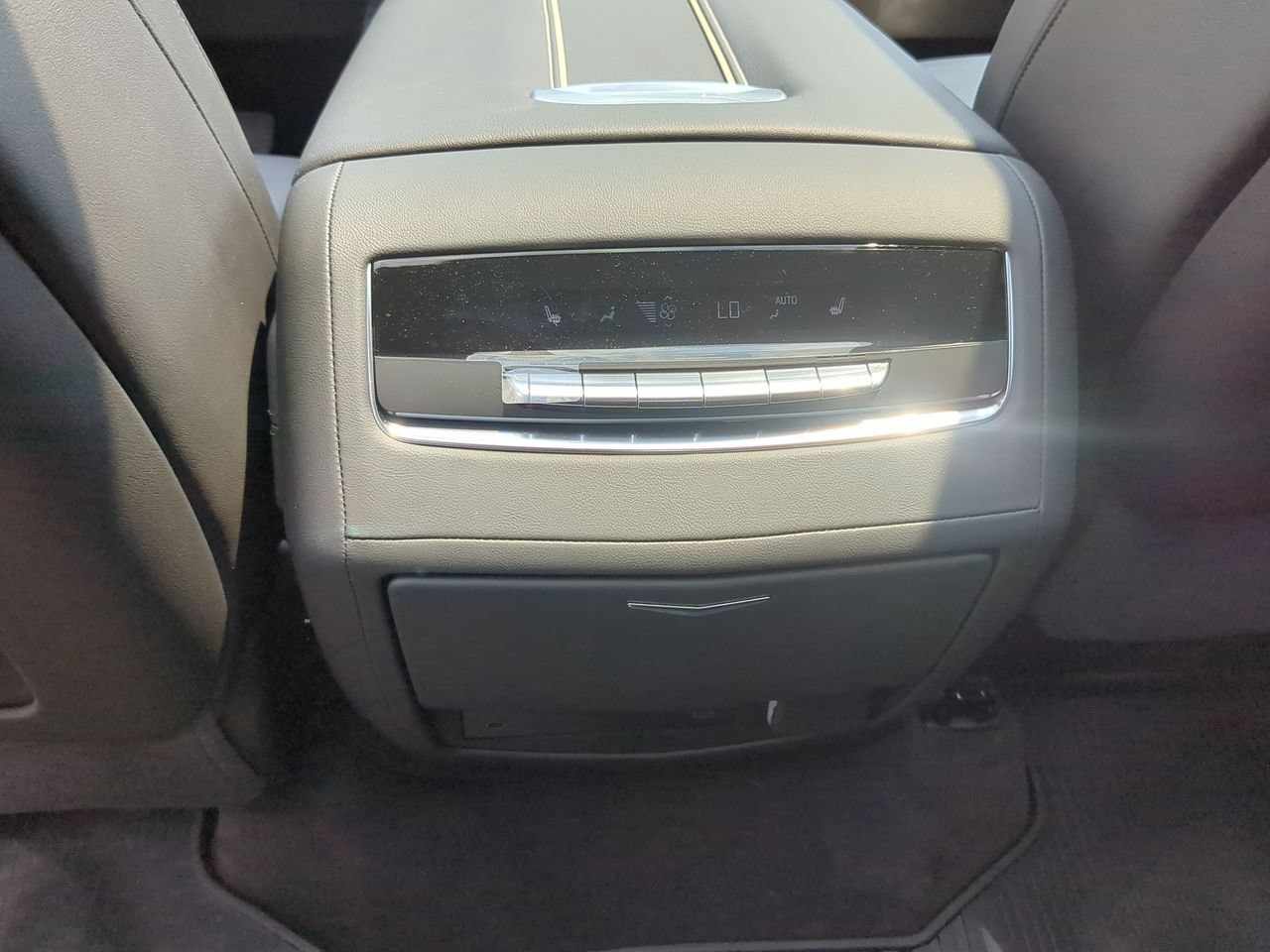 Used 2026 Cadillac Escalade Sport w/ Touring Package AWD/4WD image 22