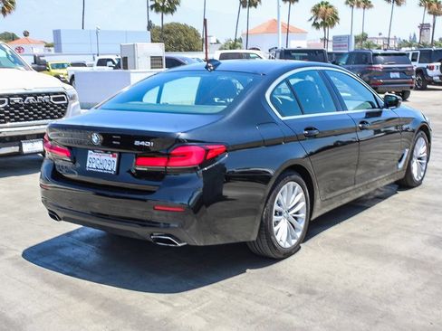 Used 2021 BMW 540i w/ Premium Package RWD image 9