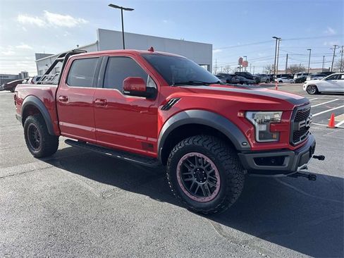 Used 2019 Ford F150 Raptor w/ Equipment Group 802A Luxury image 7