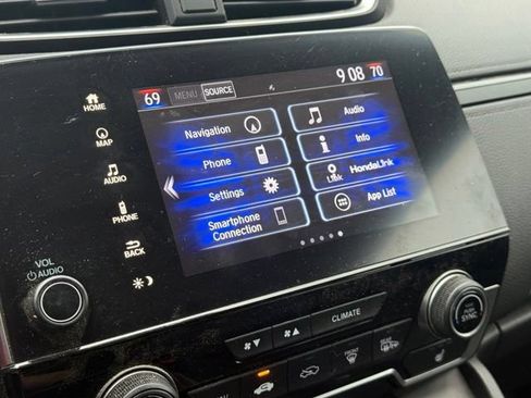 Used 2020 Honda CR-V Touring image 4