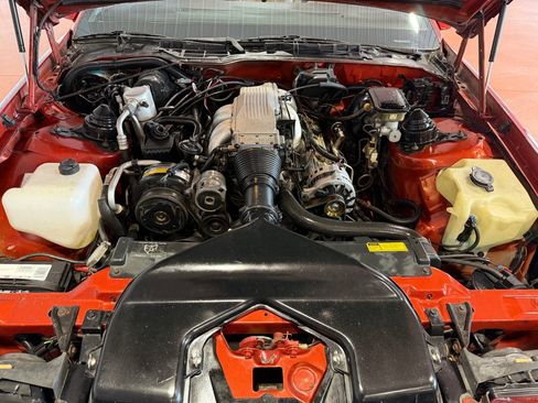 Used 1988 Chevrolet Camaro LT RWD image 33