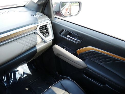 Used 2023 GMC Canyon Denali AWD/4WD image 25